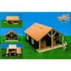 Kids Globe 610167 - Paardenstal Hout Met 2 Boxen En Berging (geschikt Voor Schleich) 1:24 -Speelgoed Verkoop kids globe kids globe 610167 paardenstal hout met