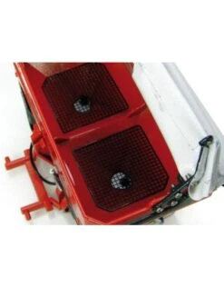 Universal Hobbies Kuhn 40.1 Sprayer With Soft Top Cover 1:32 -Speelgoed Verkoop universal hobbies universal hobbies kuhn 401 spray 3