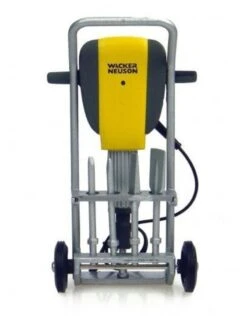 Universal Hobbies Neuson Hammer EH65 US Version 1:12 -Speelgoed Verkoop universal hobbies universal hobbies neuson hammer 2